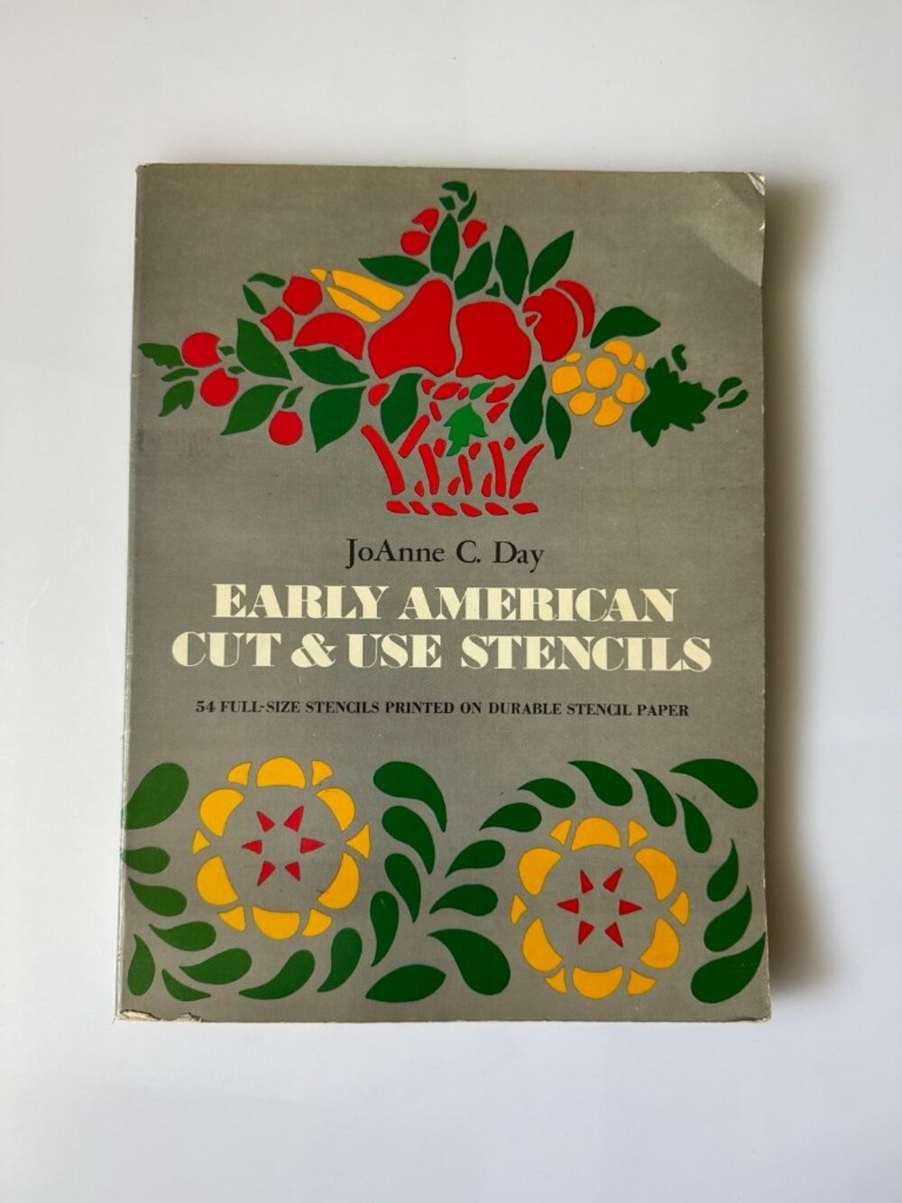 Early American cut & use stencils rare vintage creative craft book 1975 htf